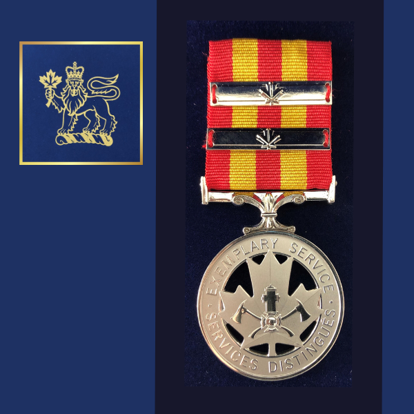 Hommage aux pompiers pour services distingués